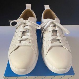 White Lifestyle Sneaker